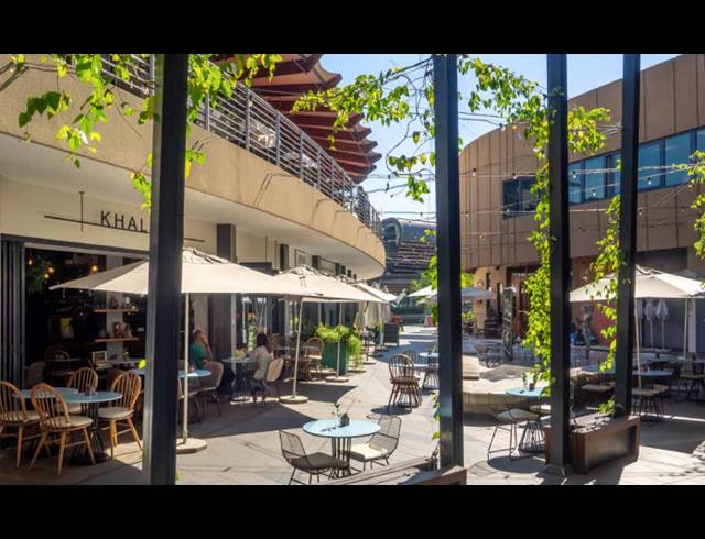 1,142M² OFFICE TO LET IN HAZELWOOD